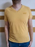 Ockerfarbenes Superdry T-Shirt Sachsen - Leisnig Vorschau