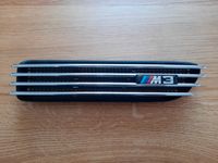 NEU! ORIGINAL BMW M3 Ziergitter Seitenwand 5113 2694608 RECHTS Bayern - Großheubach Vorschau