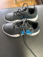 Tennis Sportschuhe, Neu Mädchen und Junge Größe 36 Hessen - Darmstadt Vorschau