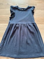 H&M Kleid 110/116 Niedersachsen - Bad Pyrmont Vorschau