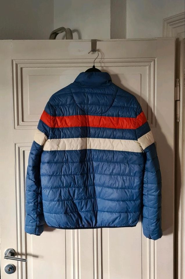 Jack & Jones Kunstfaser Jacke Übergangsjacke PrimaLoft retro M in Wiesbaden