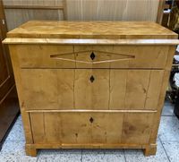 Biedermeier Kommode Birke geflammt um 1830 Bonn - Tannenbusch Vorschau