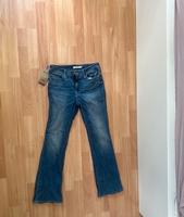 Levi's 715| Schlaghose/ Bootcut (28) West - Höchst Vorschau