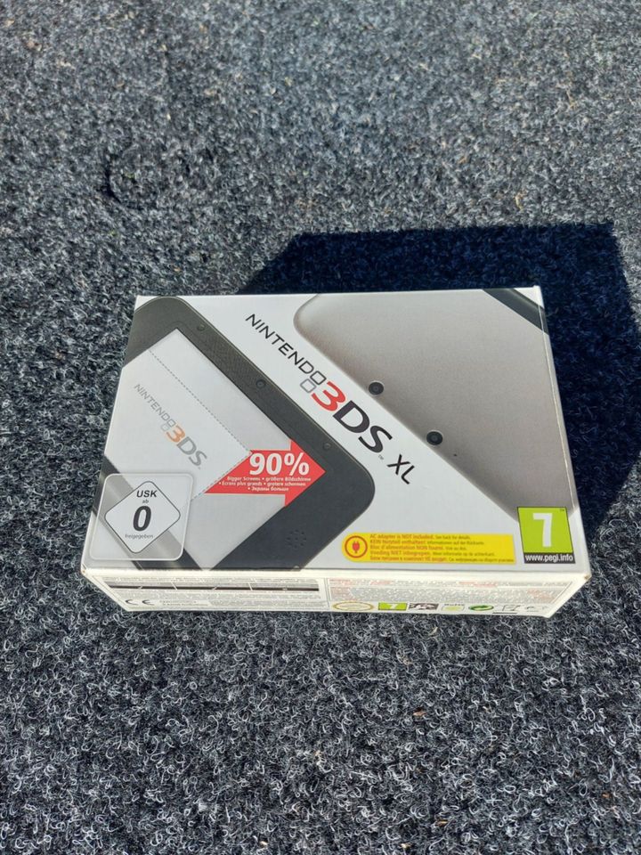 Nintendo 3DS  mit Tasche  und  Spiele in Recklinghausen