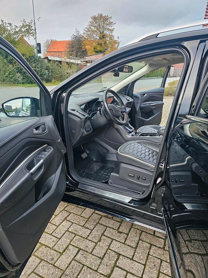 Ford Kuga Vignale 4x4 2.0 TDCi in Wittmund