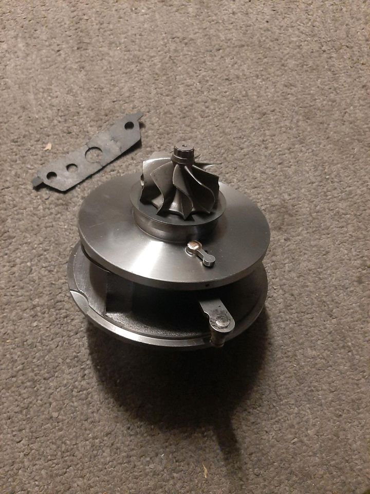 Neue Rumpgruppe Turbolader Mercedes Om642 Motoren ML C E GL S in Herten