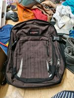 Eastpak Rucksack mit verschiedenen Fächern Niedersachsen - Schöningen Vorschau