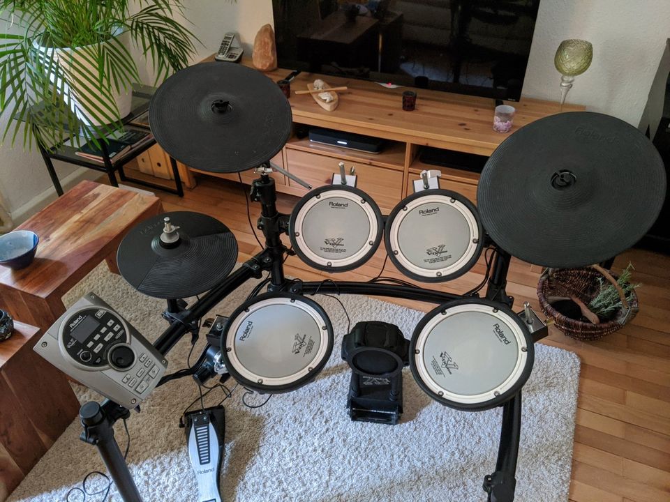 E-Drumset Roland TD 15 K in Saarbrücken