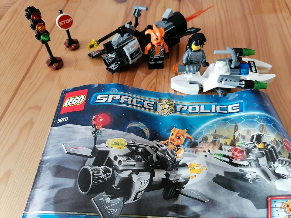 Lego Space Police 5970 : Jagd auf Tentakel in Bakum