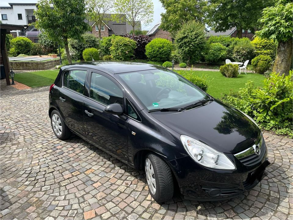 Opel Corsa eco flex 1,3 l Diesel schwarz TÜV bis 04/25 in Kevelaer