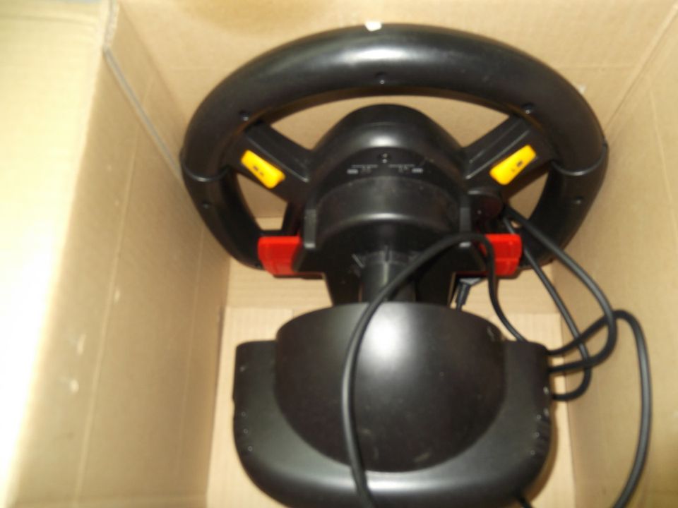 Playstation Lenkrad RACE 32/64 Compact in Geseke
