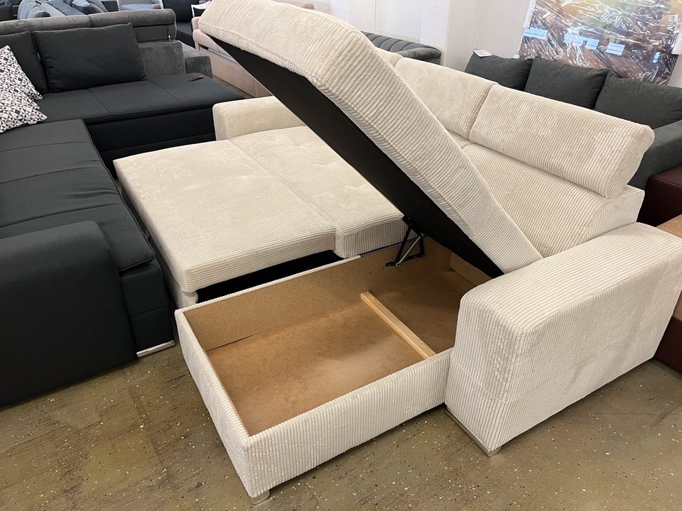 Schlafsofa Ecksofa mit Bettkasten Cord Sofa - Sonder Angebot ! in Marburg