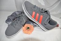 ADIDAS Sneaker Sport-Freizeit Schuhe grau/apricot Gr US 8 Nordrhein-Westfalen - Paderborn Vorschau