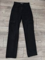 Schwarze Hose Cargohose Stradivarius Straight leg Jeans Gr.32 xxs Niedersachsen - Ganderkesee Vorschau