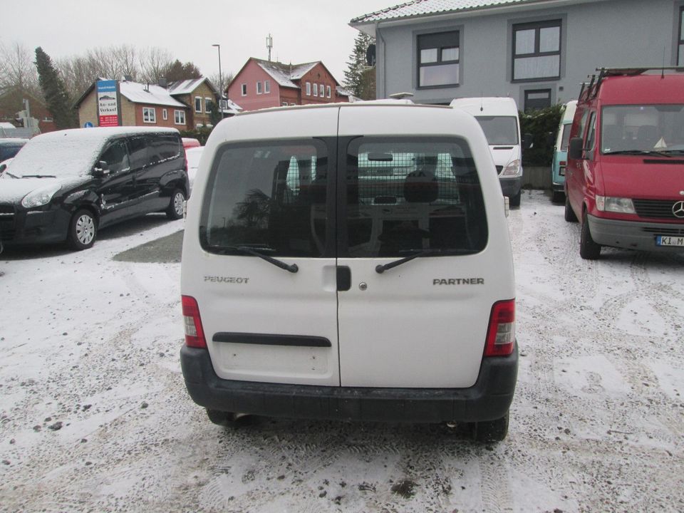 Peugeot Partner in Kiel