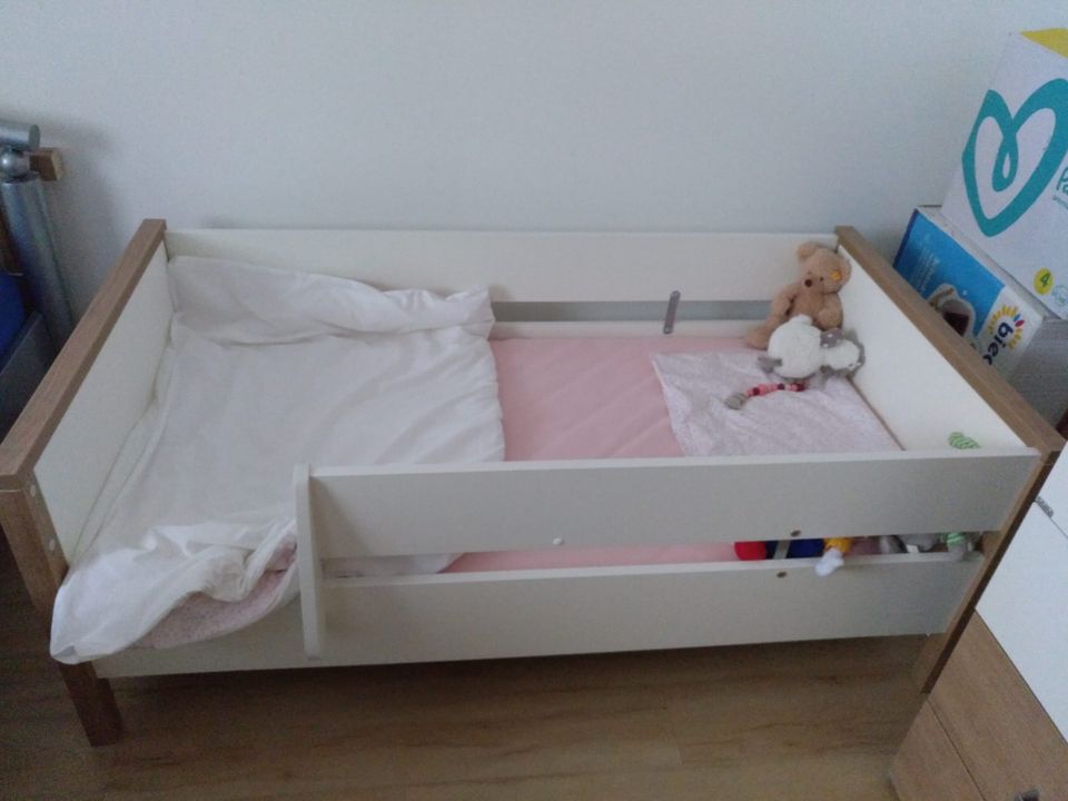 Kindergitterbett in Meitingen