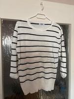 Weiß-schwarz gestreiften Pullover Gr. M Colloseum Sachsen - Herrnhut Vorschau