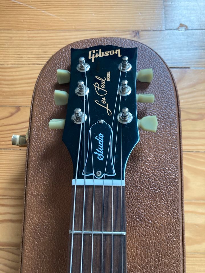 Gibson Les Paul Studio Model 2016 in Walldorf