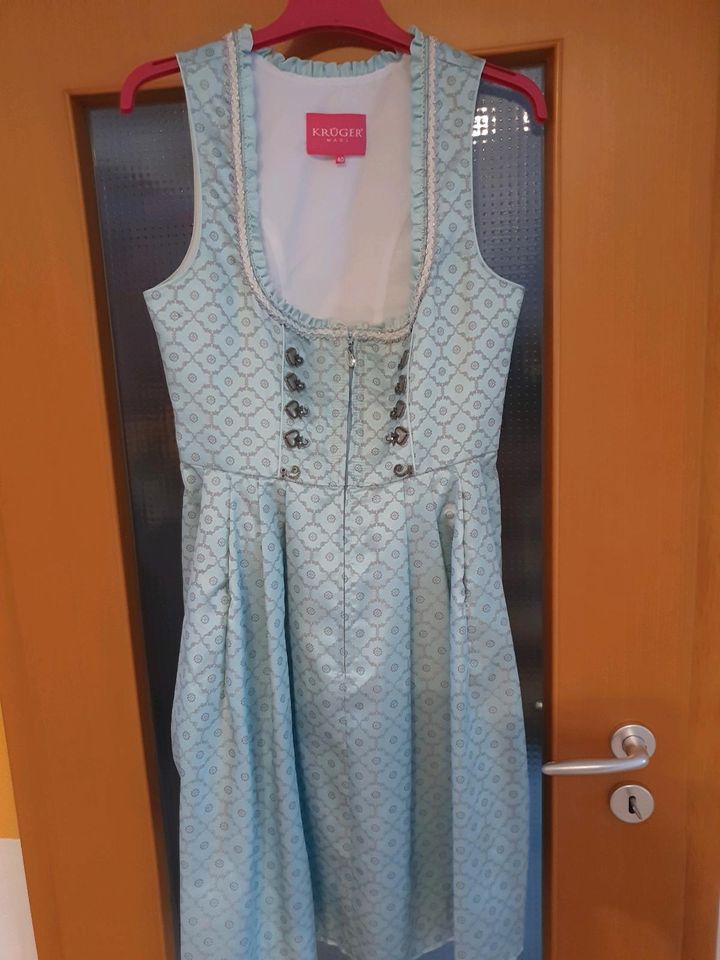 Edles glitzerndes Dirndl Krüger 40 Eiskönigin Anna Hochzeit in Landsberg (Lech)