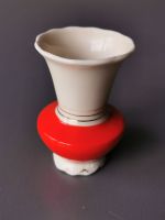 Vase Keramik Porzellan / Thüringen Retro 60er 70er rot Goldrand Nordrhein-Westfalen - Recklinghausen Vorschau