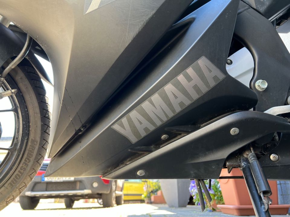 Yamaha YZF-R125 in Neuried