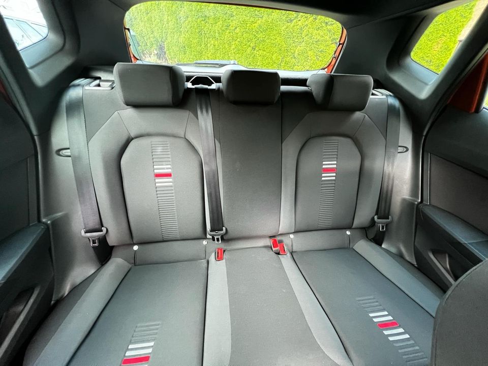Seat Arona 1.0 TSI 115PS FR Automatik, CarPlay in Hohenhameln