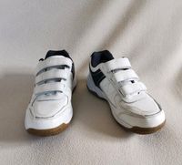 Sneaker Turnschuhe Gr 37 ConWay Sachsen-Anhalt - Magdeburg Vorschau