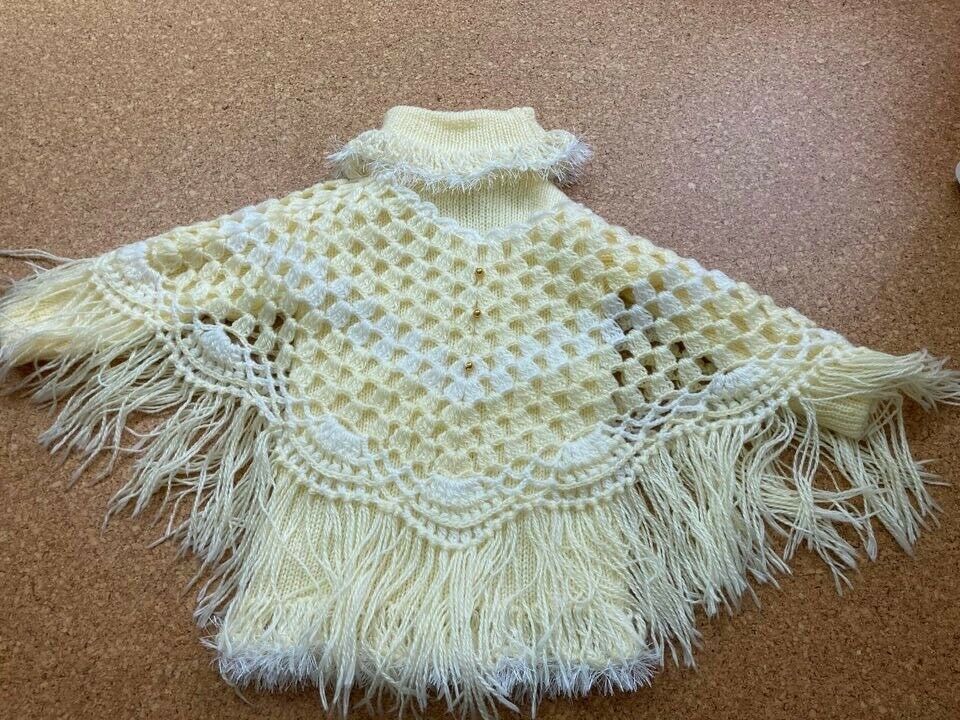 Kinder Jäckchen neu, Poncho gestrickt, Größe 110 in Quakenbrück