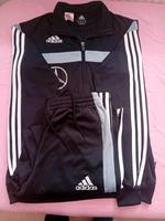 Adidas Anzug: Sporthose und Jacke, 176 Große Saarland - St. Wendel Vorschau