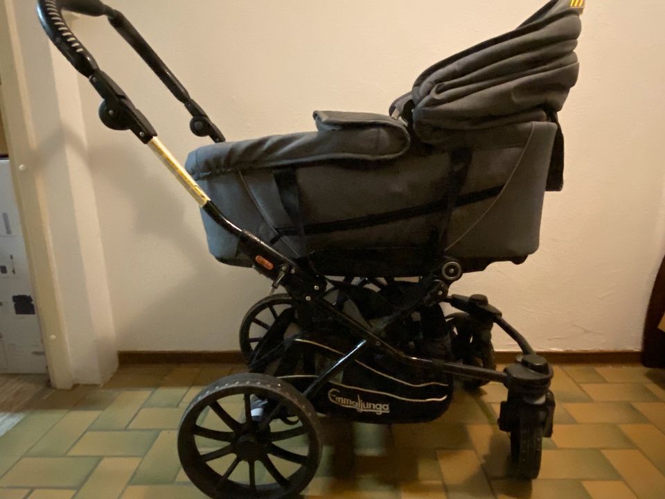 Emmaljunga Kinderwagen + Maxi Cosi Babyschle in Rutesheim  