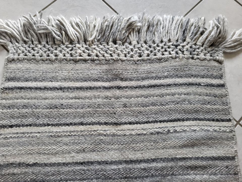 Teppich/  Läufer mit Fransen, Wolle, beige-grau, 137 x 65 cm in Fritzlar