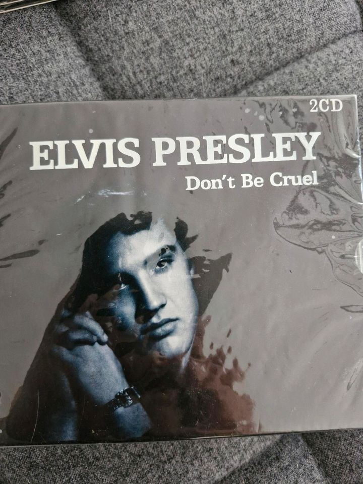 Elvis Presley doppel CD Neu in Sinzig