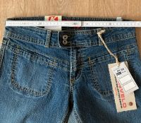 Kenvelo Jeans Schlagjeans Bootcut Gr.S / 34 Neu Sachsen-Anhalt - Stendal Vorschau