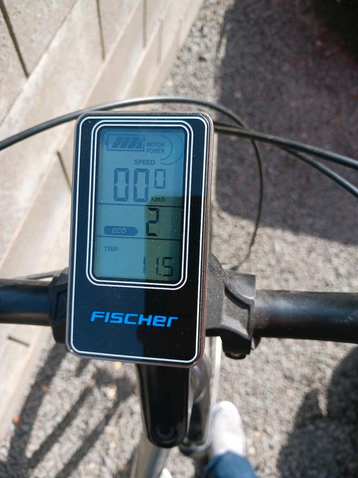 E-Bike Damenfahrrad von Fischer in Hümmel
