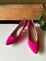 Pinke Tamaris Samt Pumps in Gr. 38 Bayern - Gunzenhausen Vorschau