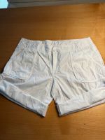 Weiße Baumwolle Shorts mit Taschen gr. 40 Bayern - Bayerbach b Ergoldsbach Vorschau