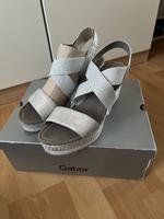 Hohe Polsterschuhe in Silber Baden-Württemberg - Böblingen Vorschau