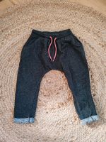 Glitzer Pumphose grau 86 92 Kinder Hose Jogginghose pink Bayern - Röllbach Vorschau