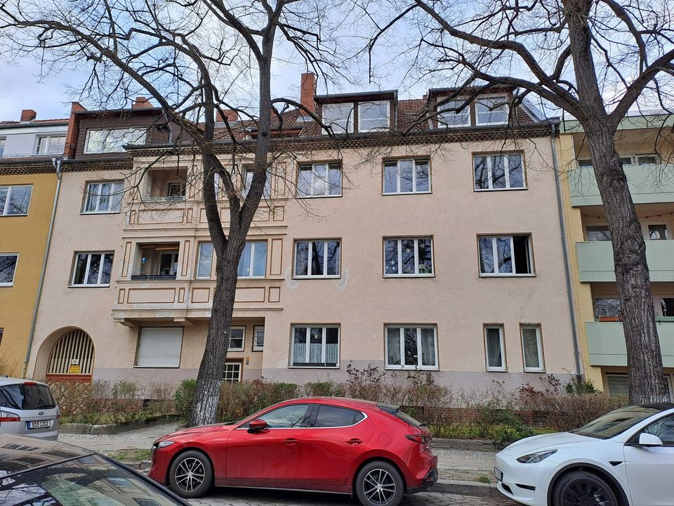 schöne helle 2- Zi. Wohnung in Tempelhof zu verkaufen in Berlin