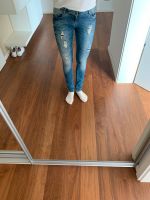 Review Jeans Minny Skinny Frankfurt am Main - Dornbusch Vorschau