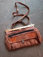 Handtasche vintage retro 1992 Arzttasche Sachsen - St. Egidien Vorschau