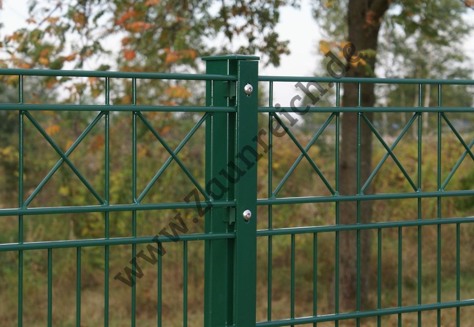 #28: Gartenzaun Zaunmontage Stabmattenzaun Gittermatte WPC Tor in Bad Laer