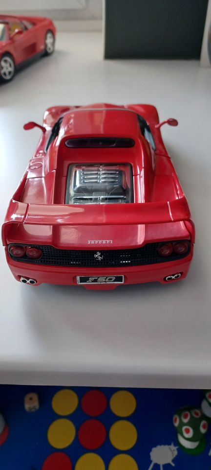 Ferrari F50 Modell 1:18 Maisto in Nürnberg (Mittelfr)