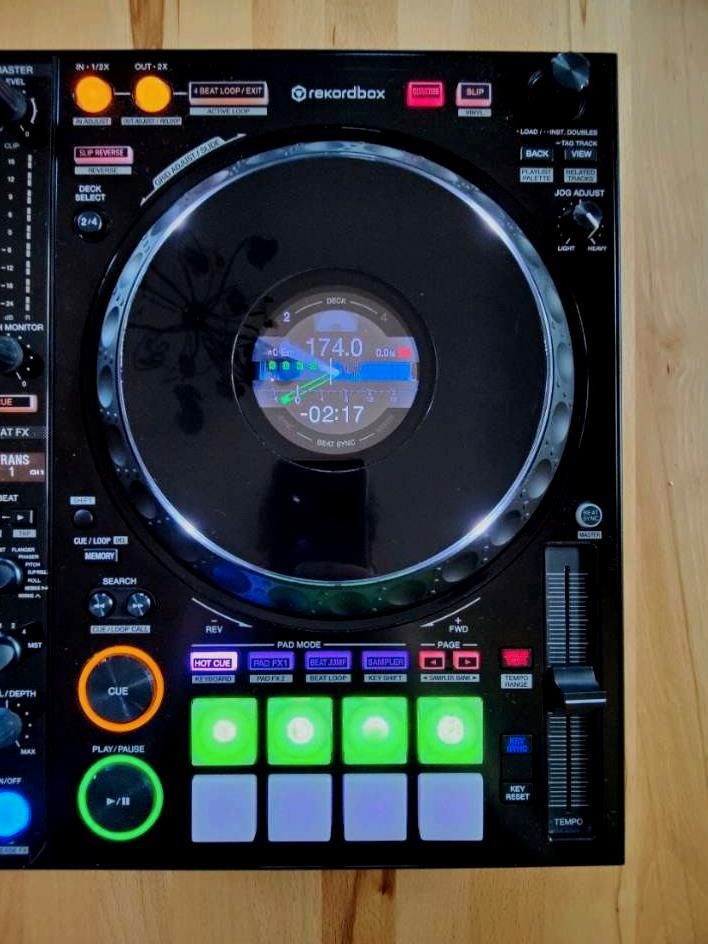 Pioneer DDJ 1000  inklusive Rechnung, OVP & Decksaver in Köln