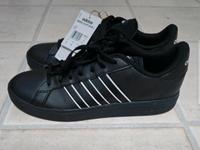 Adidas Schuhe (Fällt wie 45 aus) Hessen - Rüsselsheim Vorschau