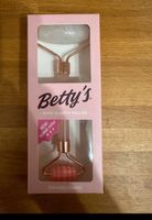 Betty‘s Rose Quartz Roller Berlin - Treptow Vorschau