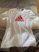 Adidas T-Shirt – Größe M Nordrhein-Westfalen - Hilden Vorschau