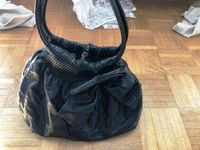 Handtasche in schwarz mit Schleife München - Untergiesing-Harlaching Vorschau