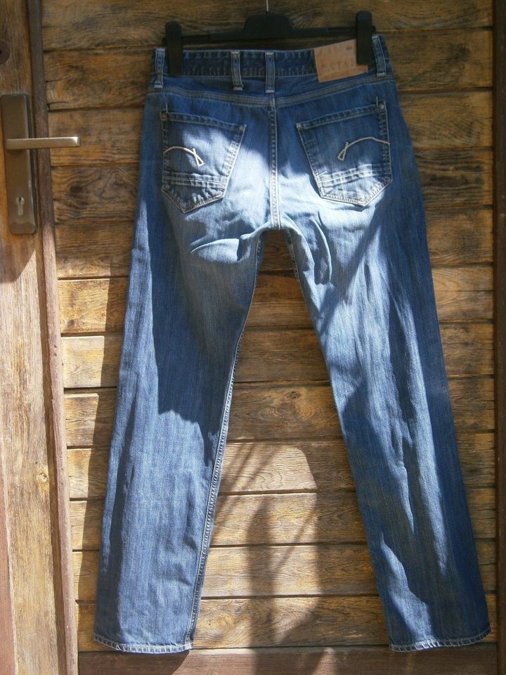 G-Star Jeans Porter Straight W33 Gr.M in Tauche