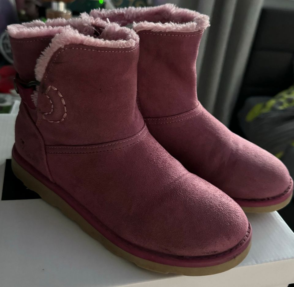 Mädchen Winterstiefel Gr. 34 TomTailor sehr guter Zustand in Sarstedt